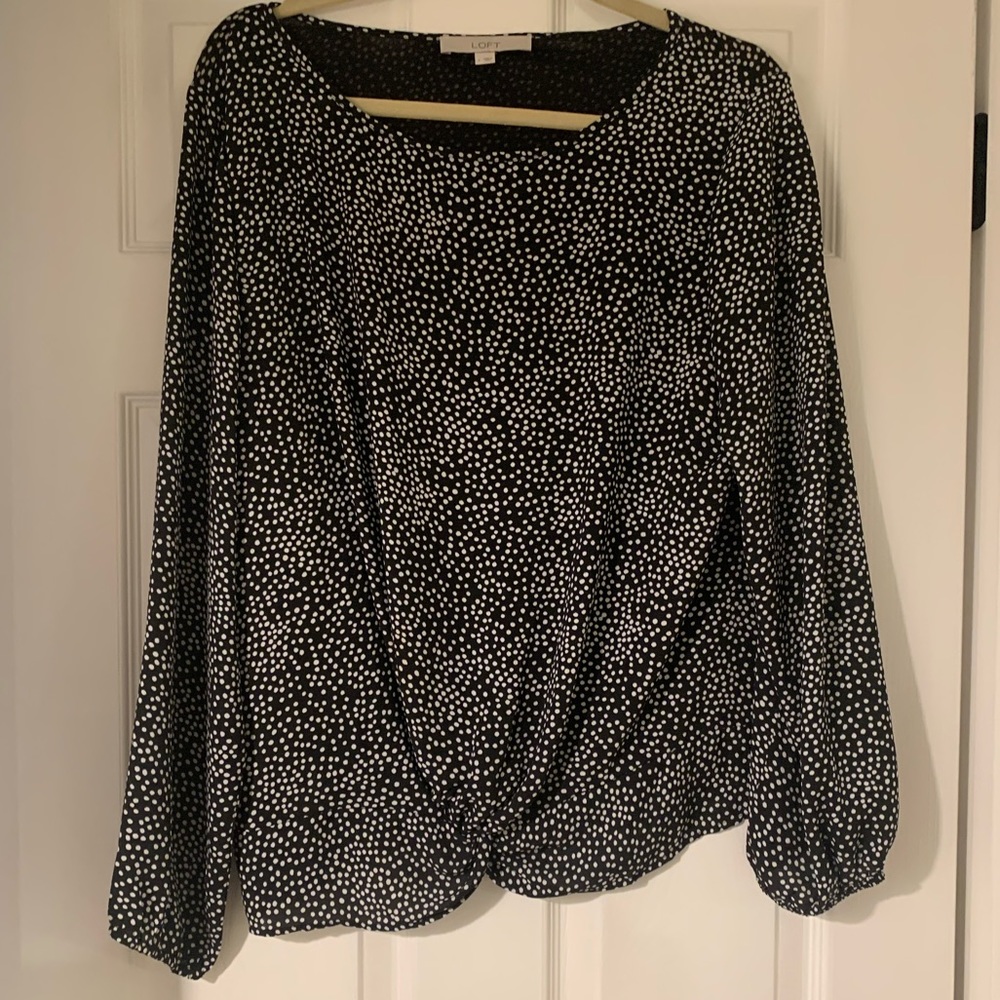NEVER WORN Loft blouse
